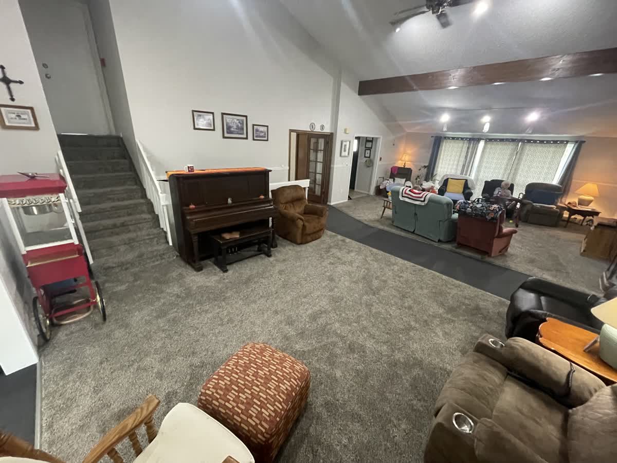 Sitting area at Charleston at Keenesburg